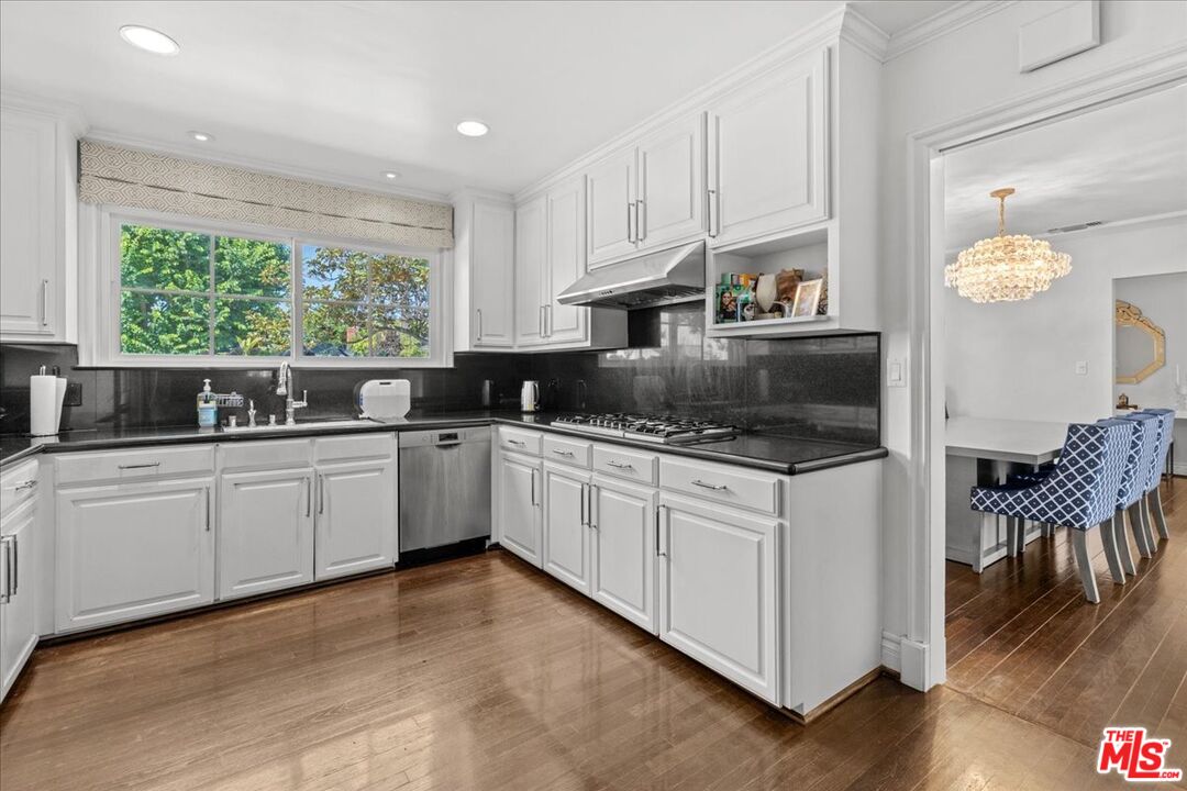 1354 Beckwith Ave, Brentwood