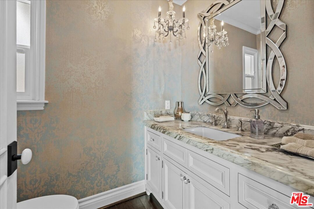 1354 Beckwith Ave, Brentwood