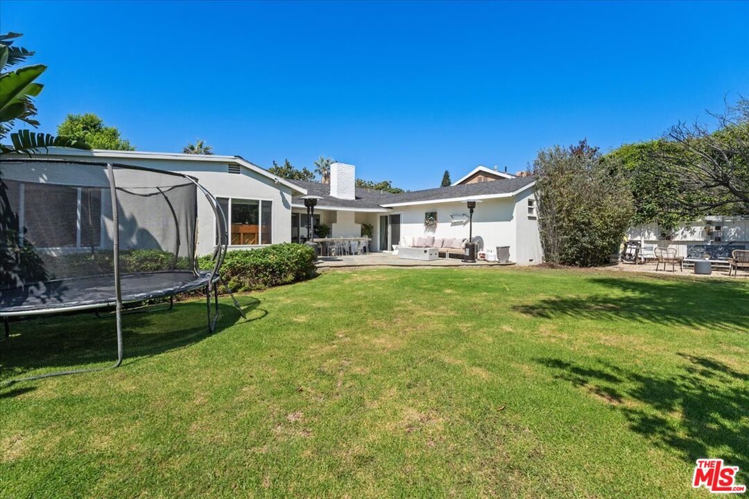 1354 Beckwith Ave, Brentwood