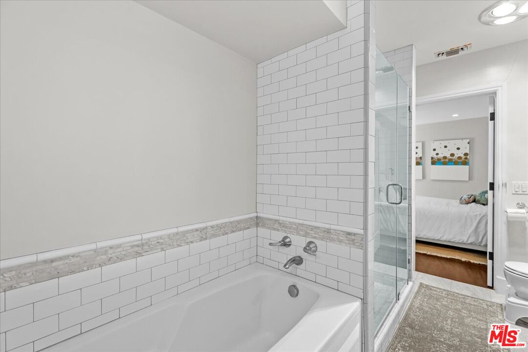 1354 Beckwith Ave, Brentwood