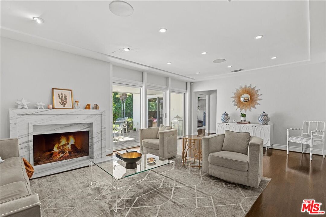 1354 Beckwith Ave, Brentwood