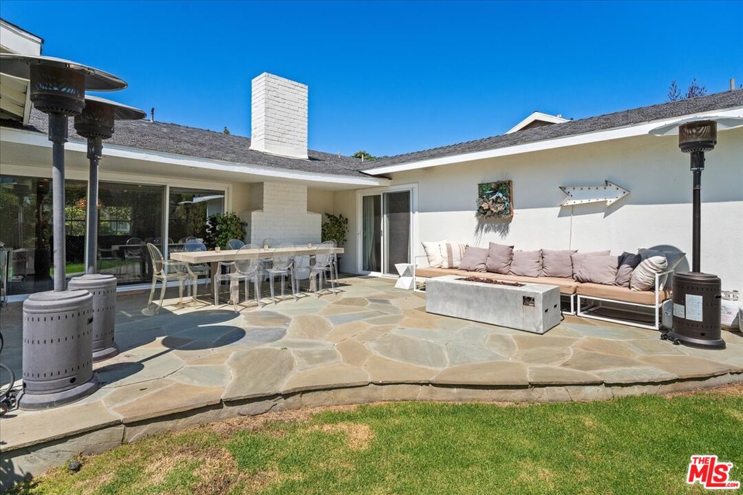 1354 Beckwith Ave, Brentwood