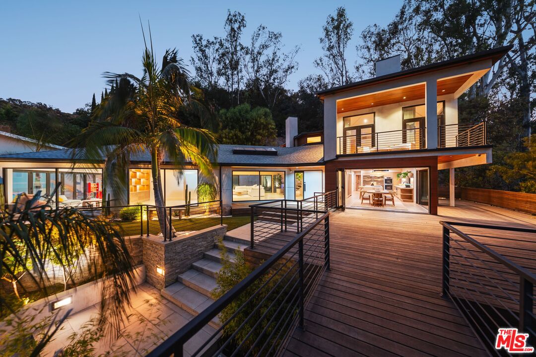 3627 Woodhill Canyon Rd, Studio City