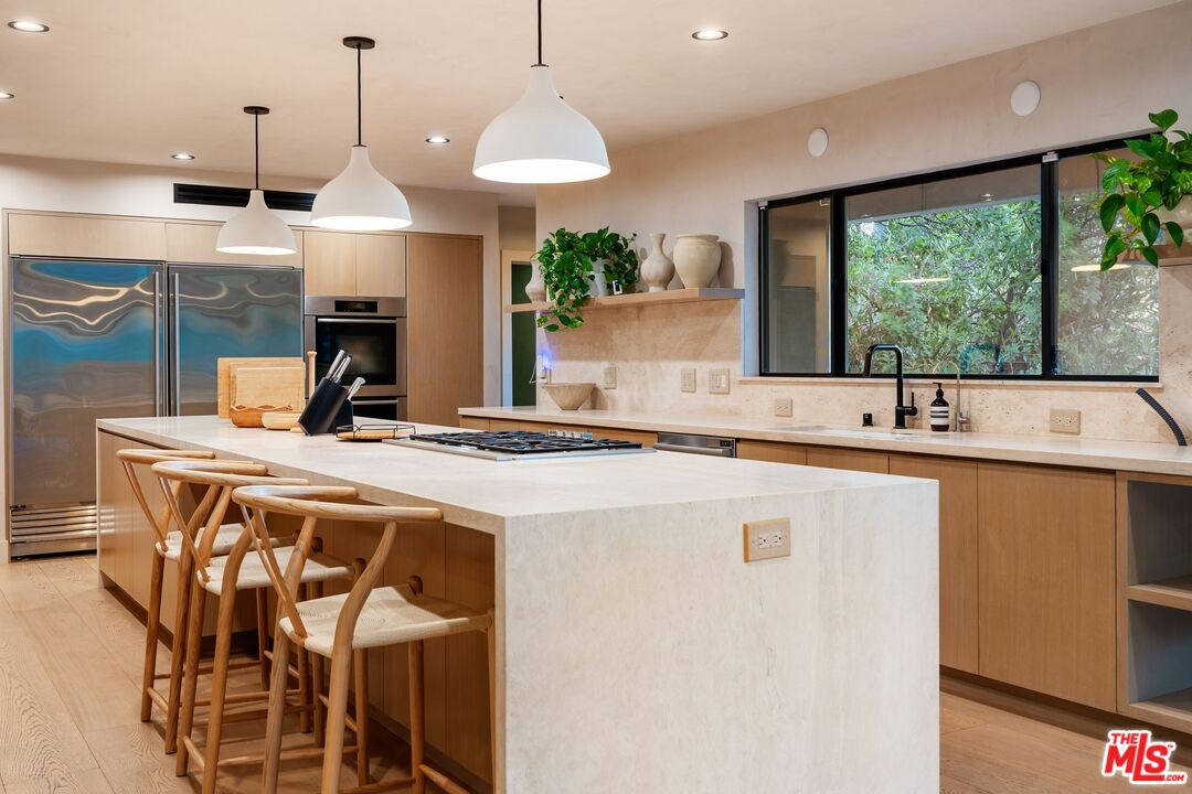 3627 Woodhill Canyon Rd, Studio City