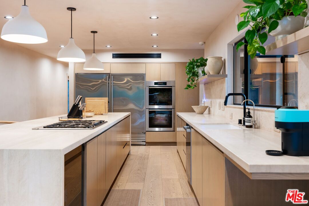 3627 Woodhill Canyon Rd, Studio City