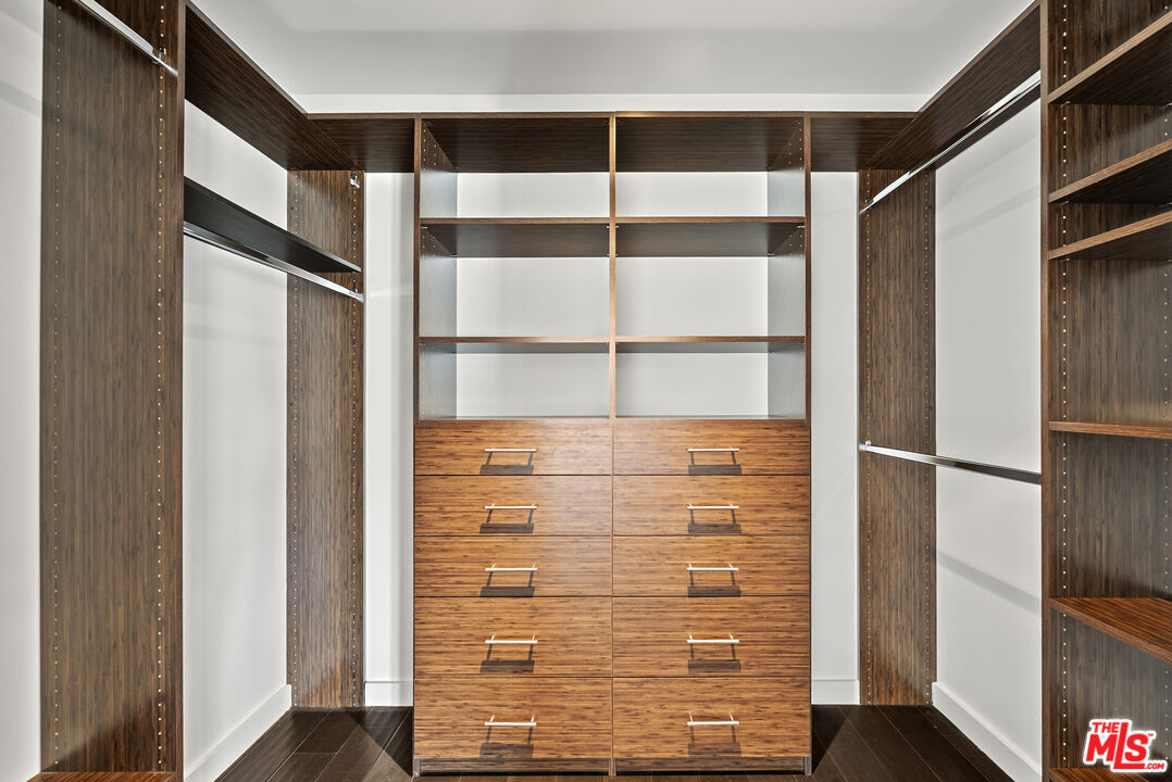 5120 Stern Ave, Sherman Oaks