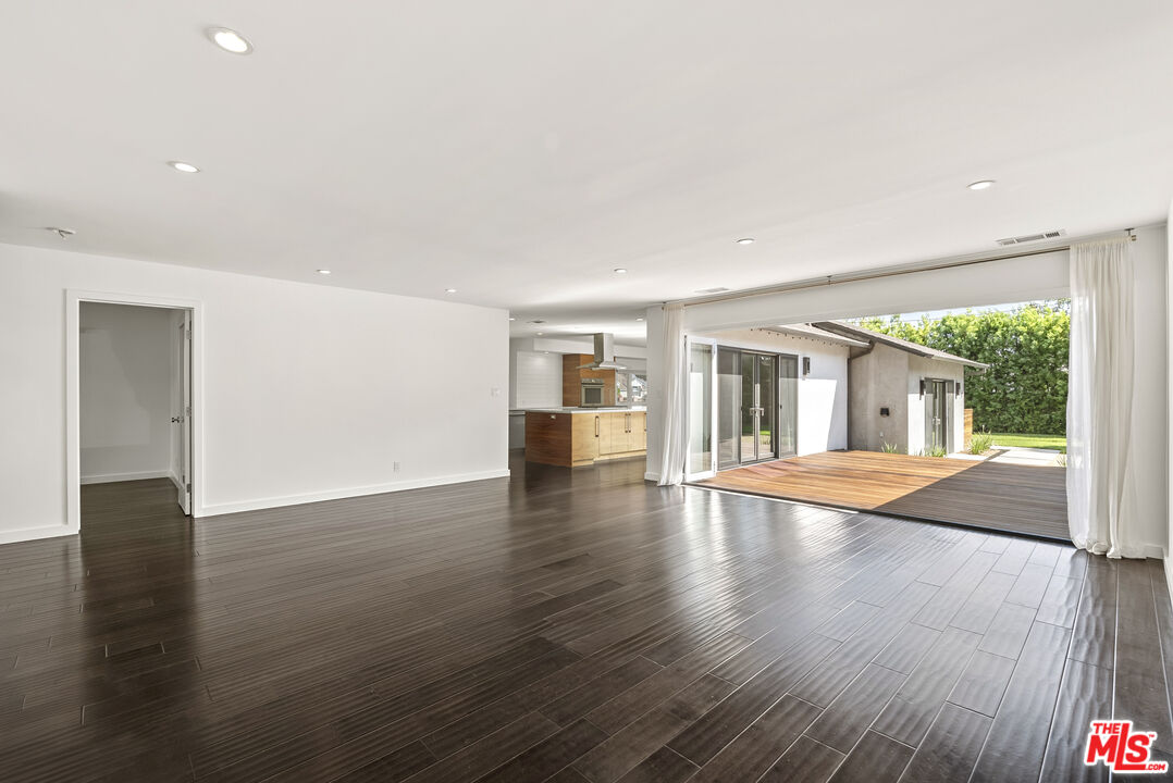 5120 Stern Ave, Sherman Oaks