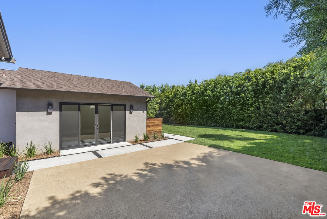 5120 Stern Ave, Sherman Oaks