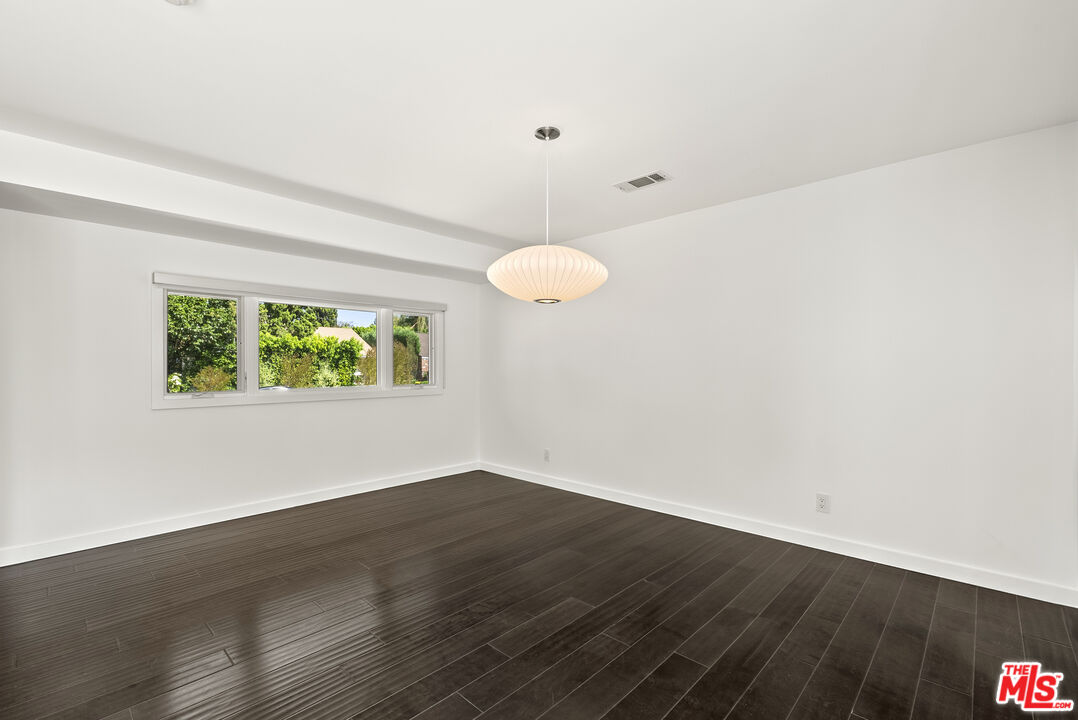 5120 Stern Ave, Sherman Oaks