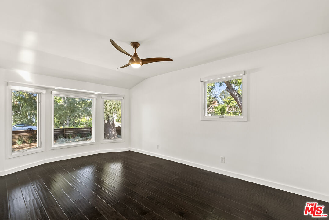 5120 Stern Ave, Sherman Oaks