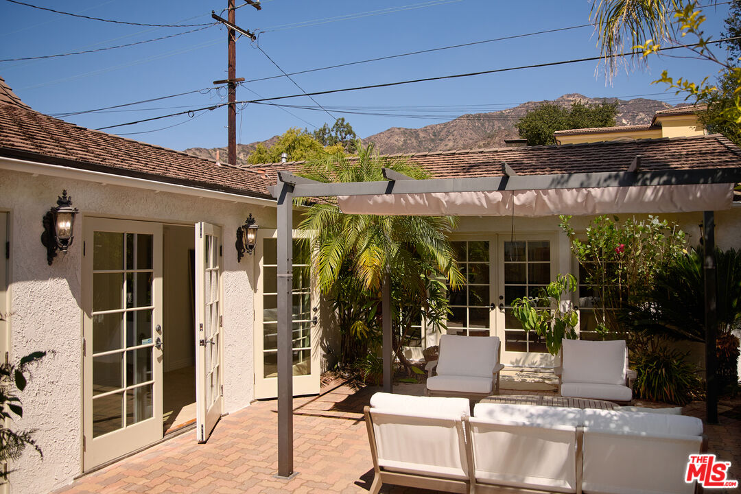 2005 Chilton Dr, Glendale 