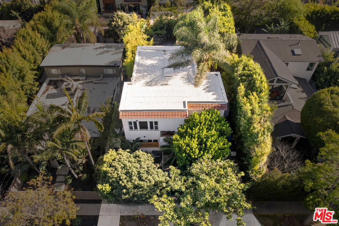 8720 Ashcroft Ave, West Hollywood 