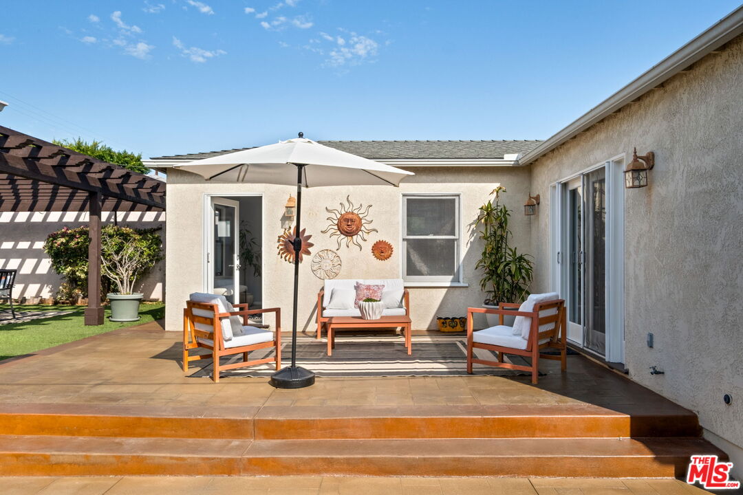 8101 Naylor Ave, Westchester