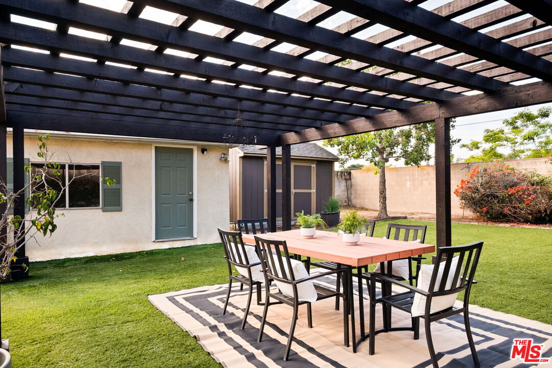 8101 Naylor Ave, Westchester