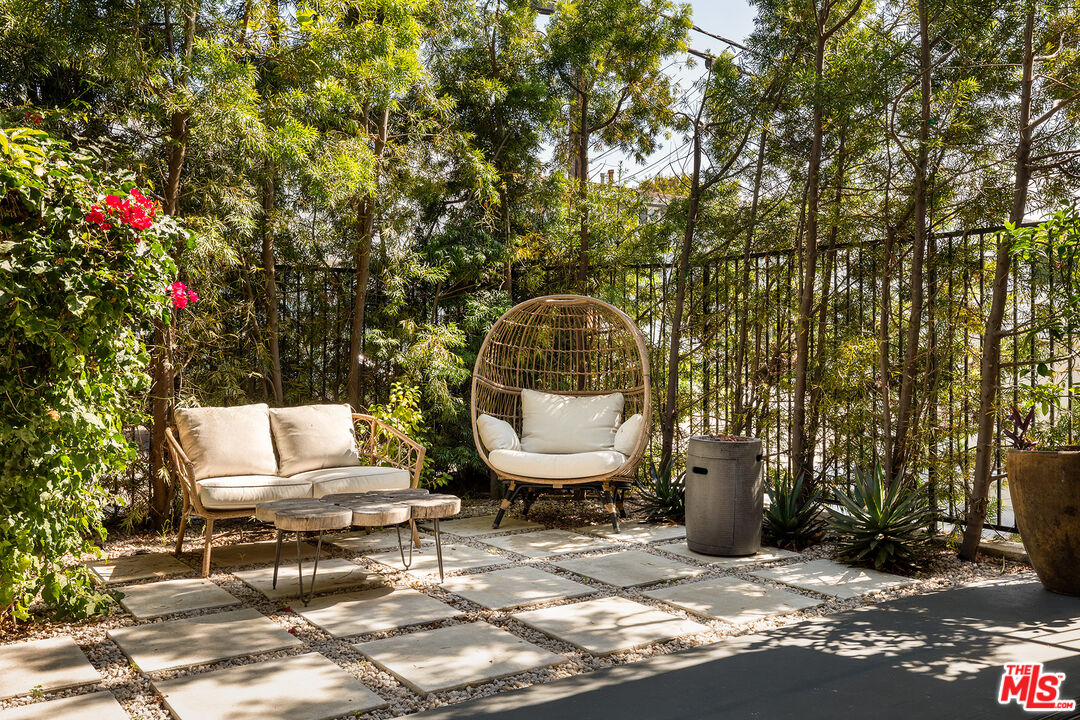 1927 18th St Unit: C, Santa Monica