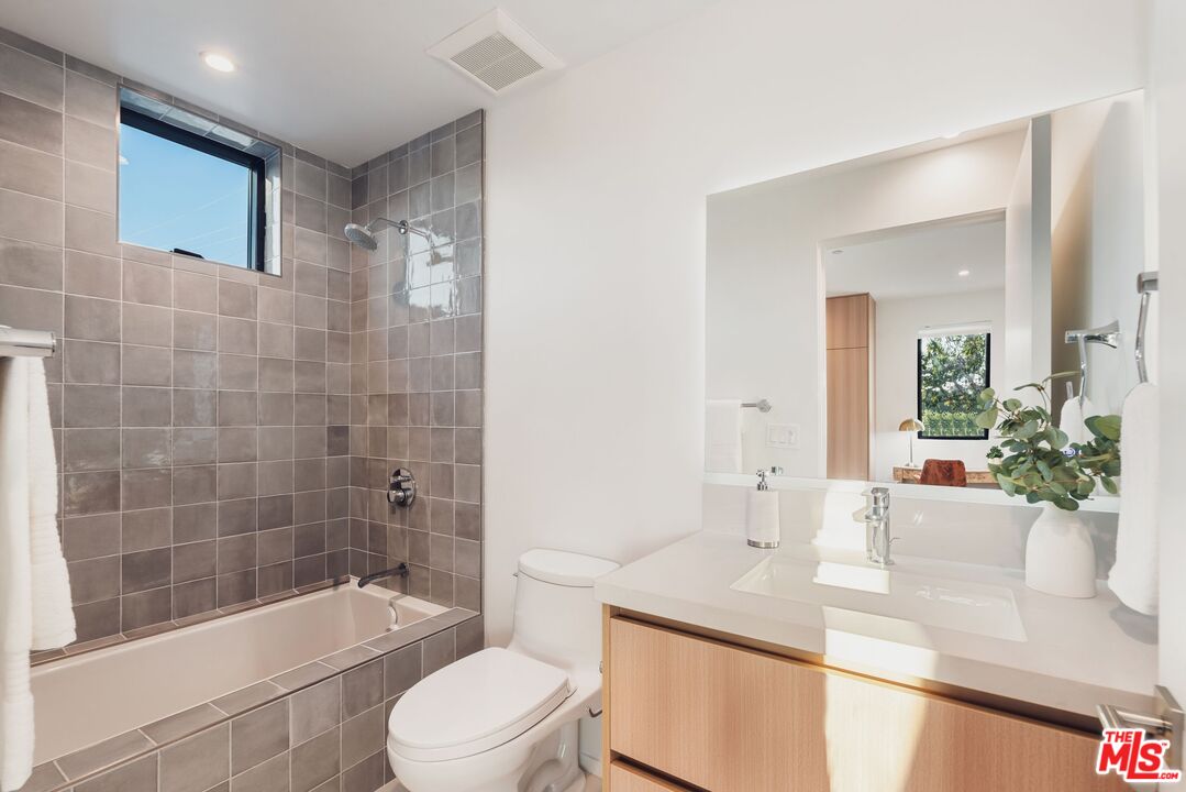 4160 Keystone Ave, Culver City