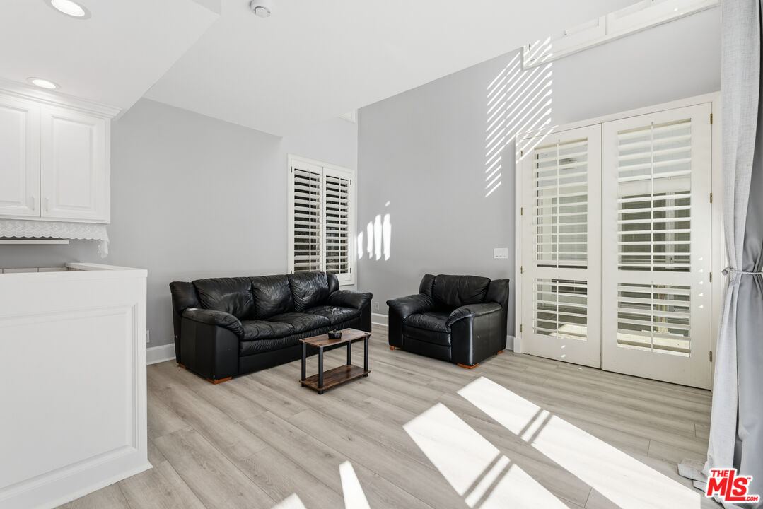 703 Trenton Dr Unit: Unit 1