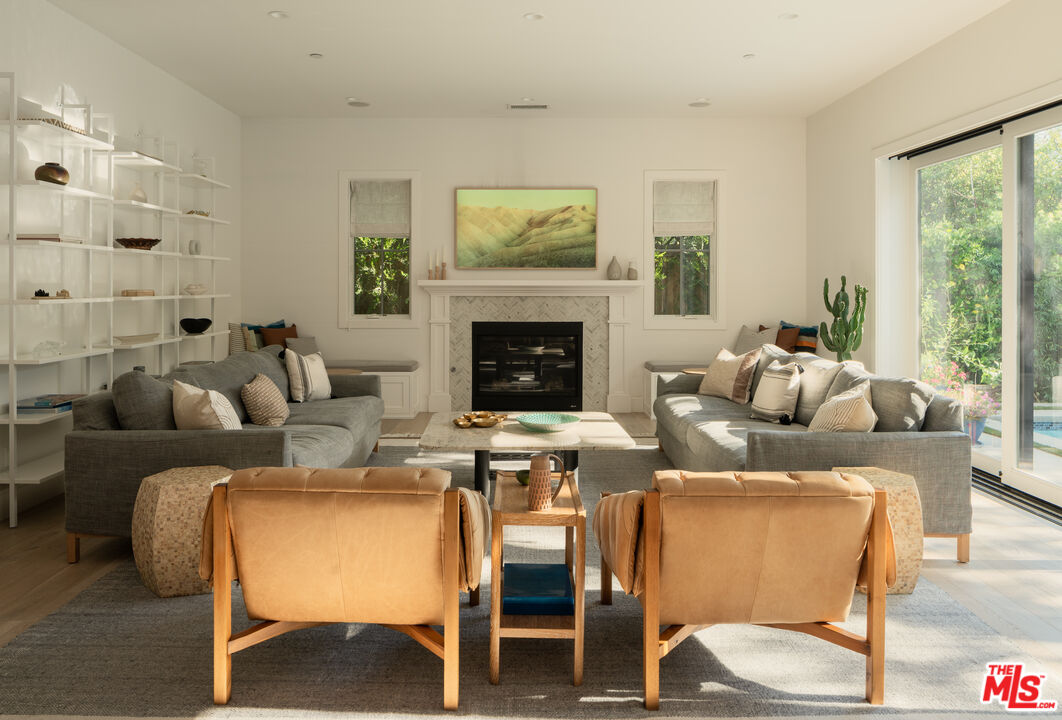 3501 Barry Ave, Mar Vista