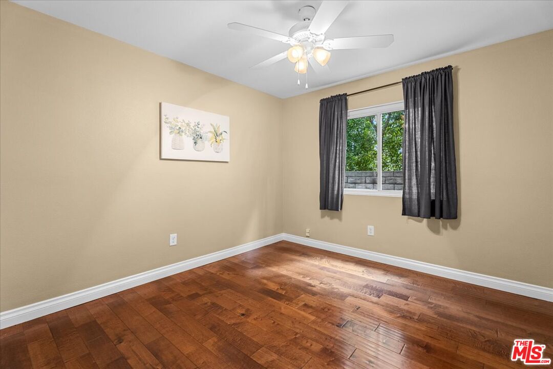 11717 Pala Mesa Dr, Porter Ranch