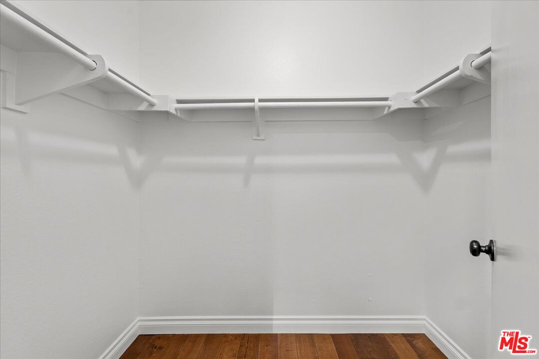 11717 Pala Mesa Dr, Porter Ranch