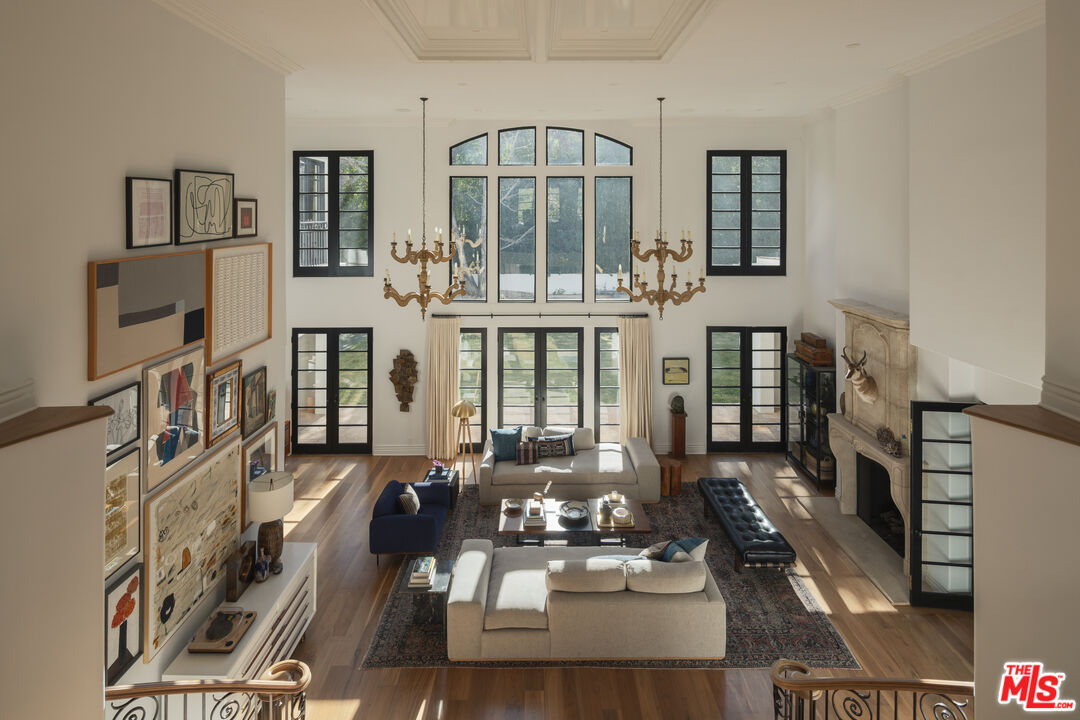 3901 Longridge Ave, Sherman Oaks