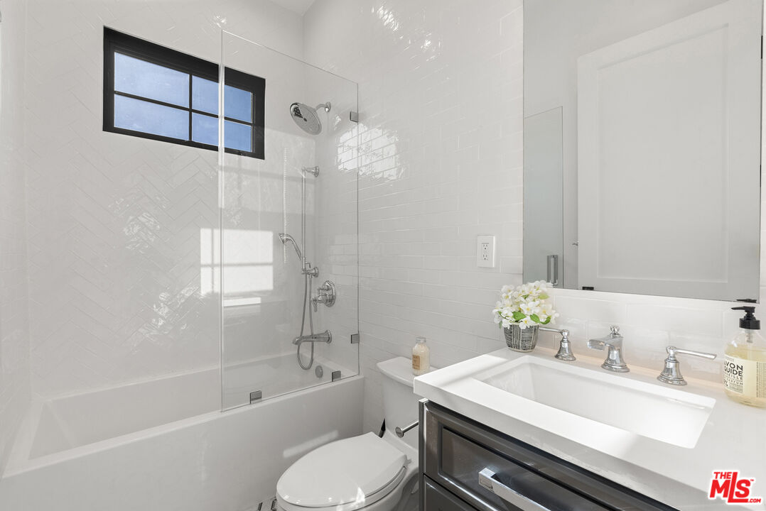 6429 Colgate Ave, Beverly Grove