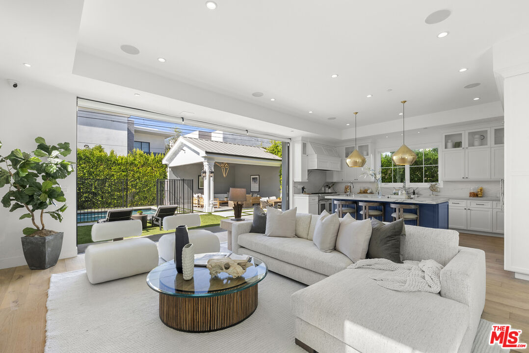 6429 Colgate Ave, Beverly Grove