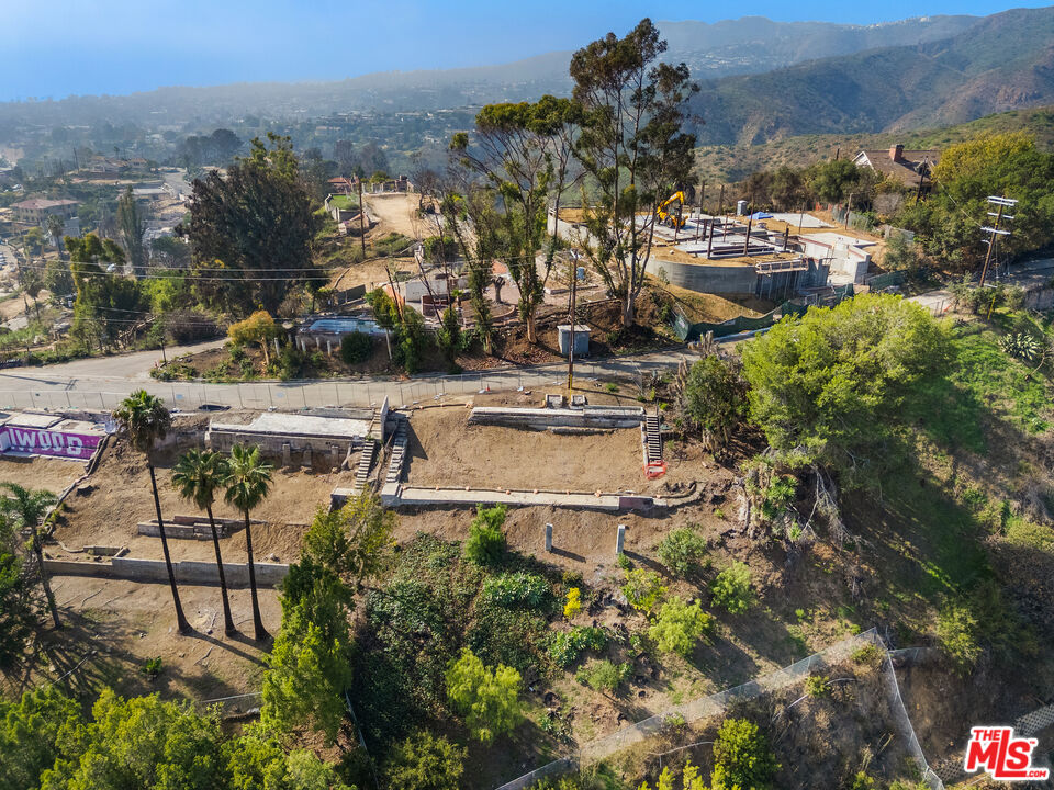 1424 Chautauqua Blvd