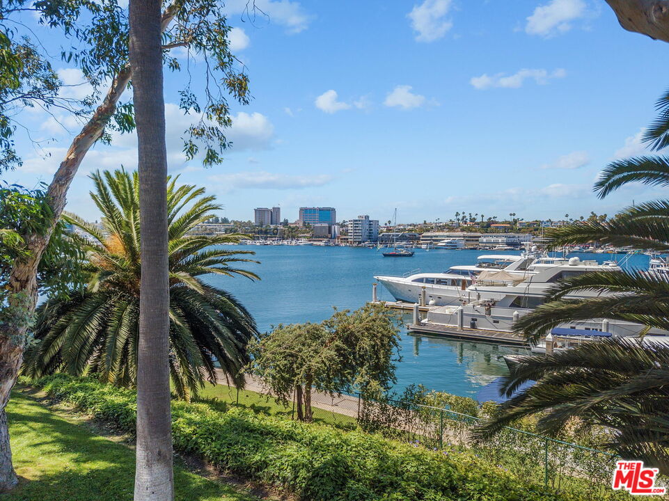 213 Via Cordova, Newport Beach