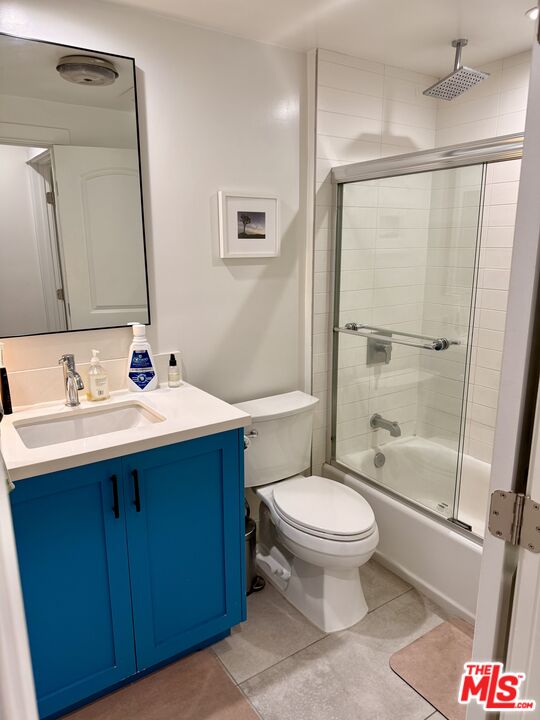 27 Anchorage St Unit: B