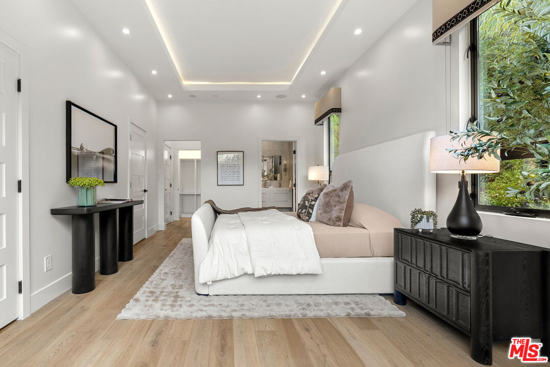 9782 Oak Pass Rd, BHPO