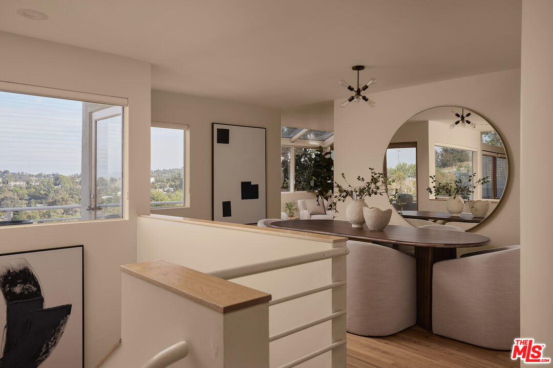 5052 Medina Rd, Woodland Hills