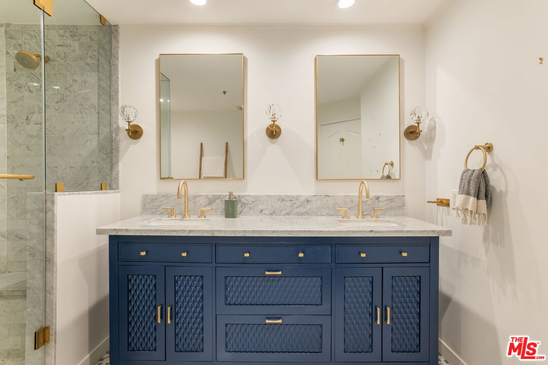 930 N Doheny Dr Unit: 103, West Hollywood