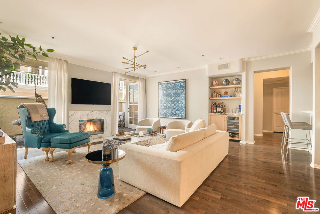 930 N Doheny Dr Unit: 103, West Hollywood