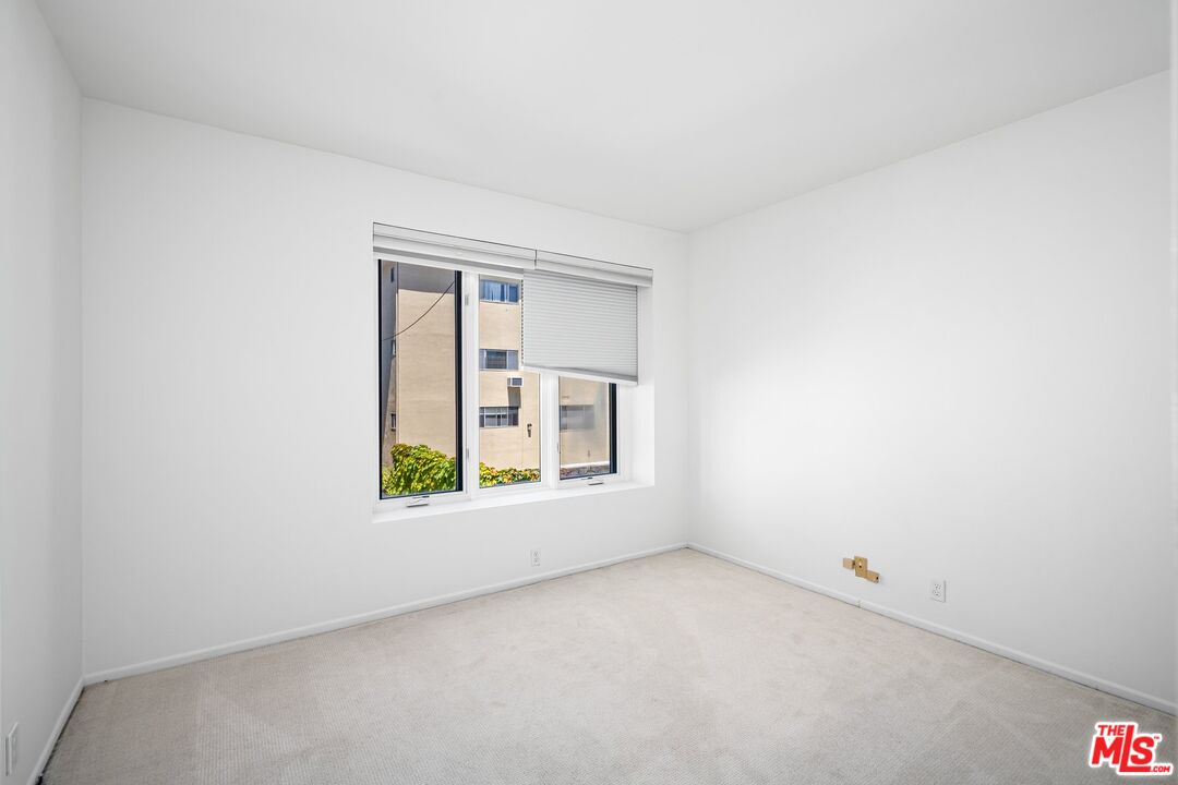 1808 Manning Ave Unit: 103