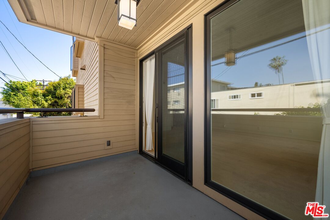 1808 Manning Ave Unit: 103