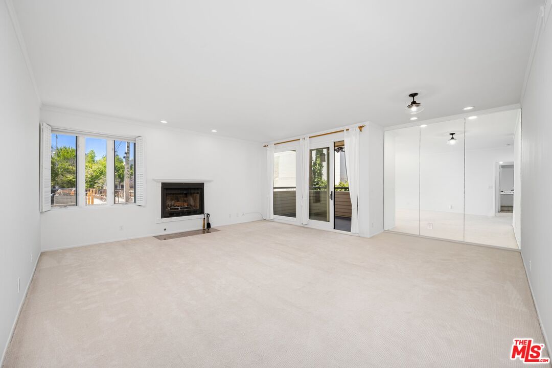 1808 Manning Ave Unit: 103