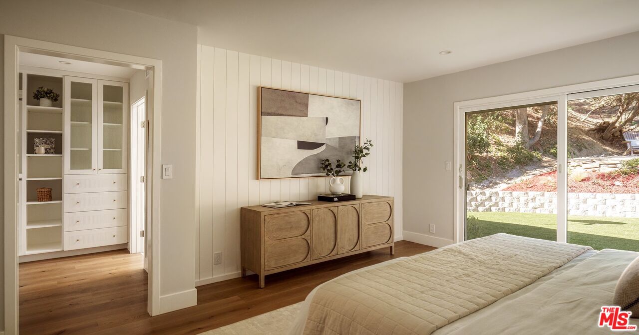 4031 Deerhorn Dr, Sherman Oaks