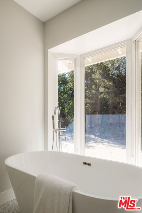 4031 Deerhorn Dr, Sherman Oaks