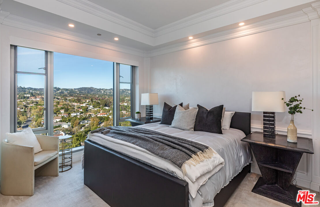 10727 Wilshire Blvd Unit: 1702, Wilshire Corridor