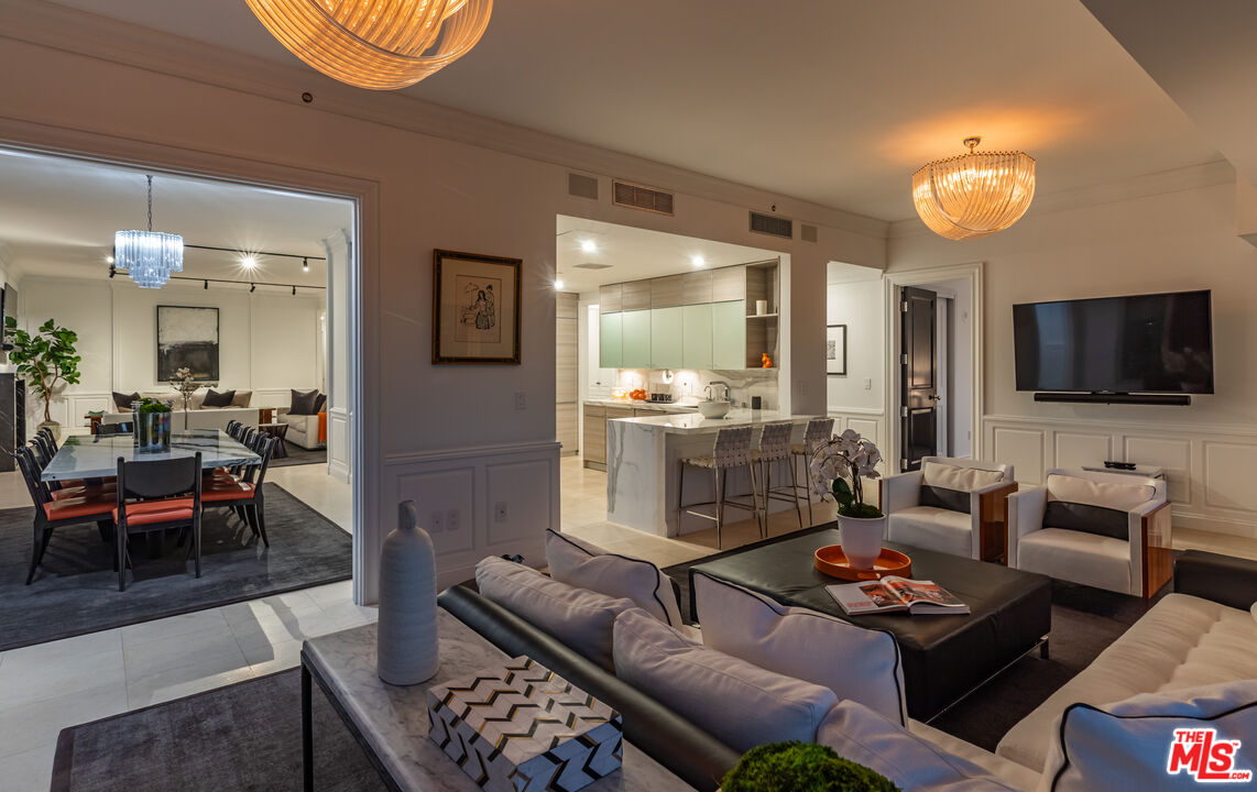 10727 Wilshire Blvd Unit: 1702, Wilshire Corridor