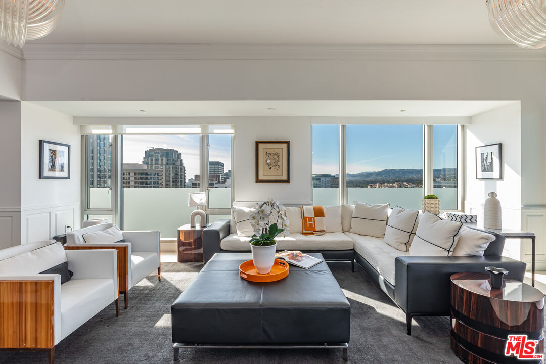 10727 Wilshire Blvd Unit: 1702, Wilshire Corridor