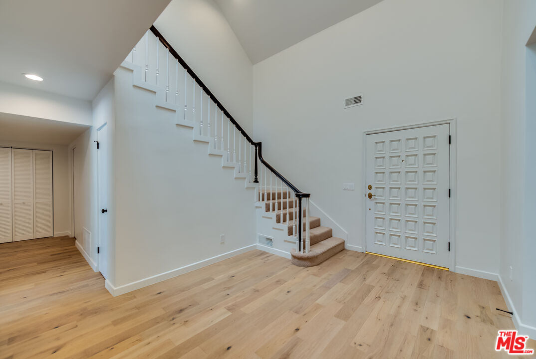 13133 Morrison St, Sherman Oaks