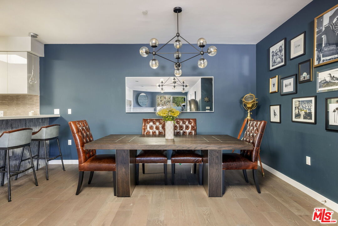 12045 Guerin St Unit: PH3, Studio City