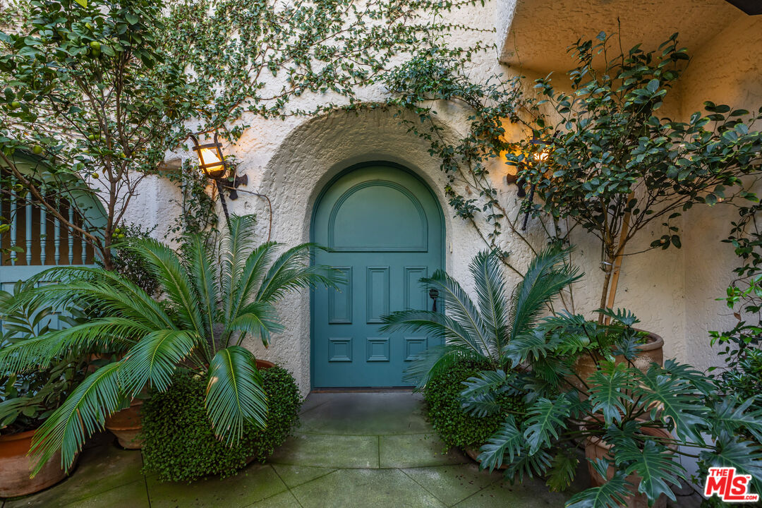 8440 Harold Way, Sunset Strip