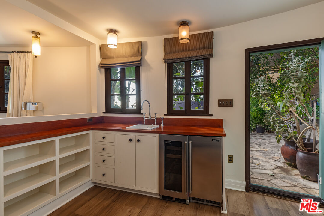 8440 Harold Way, Sunset Strip