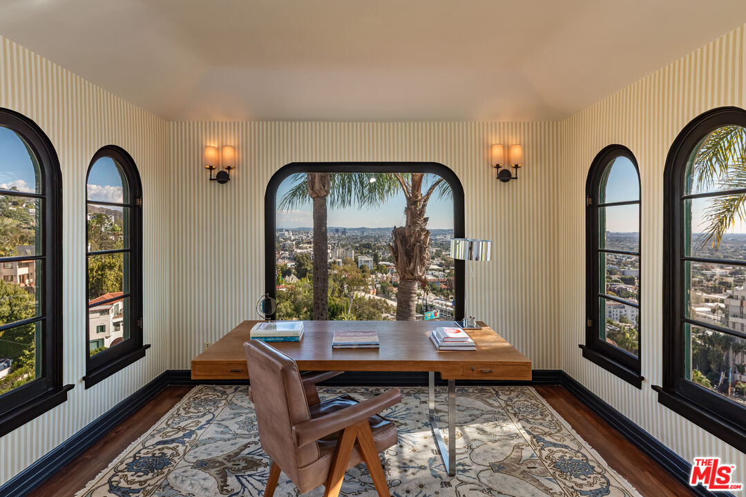 8440 Harold Way, Sunset Strip