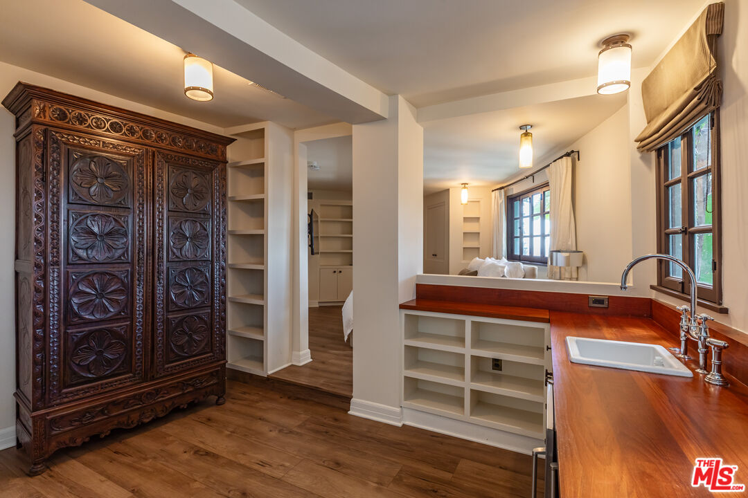 8440 Harold Way, Sunset Strip