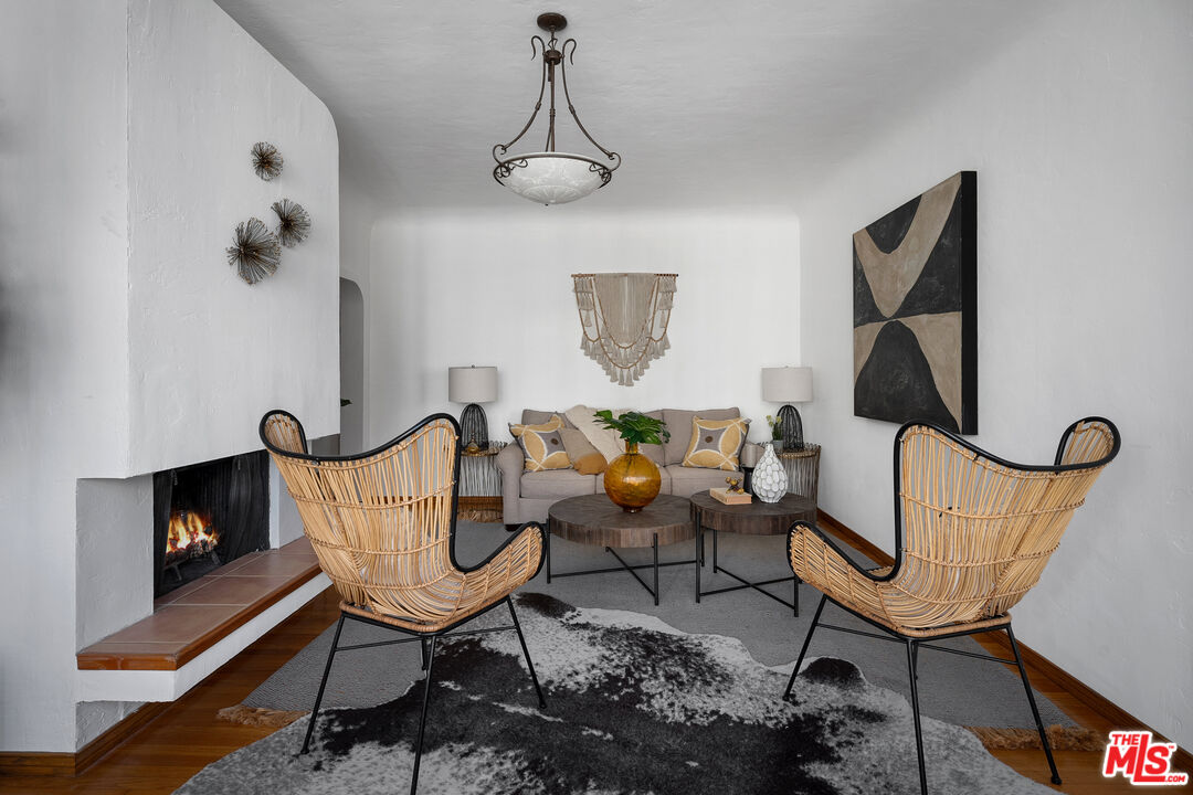 1345 N Hayworth Ave Unit: 209, West Hollywood