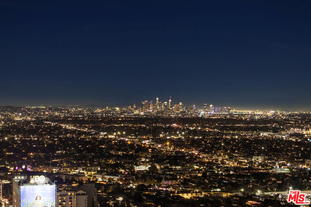 9255 Doheny Rd Unit: 1905